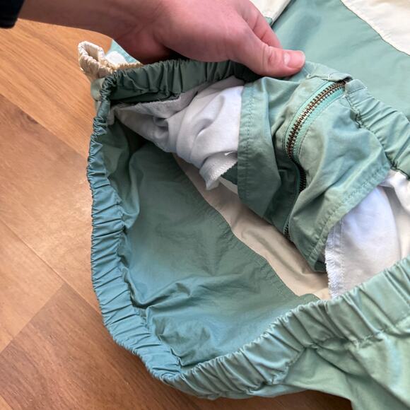 Women's Vintage 80's Izod Club Green White Striped Crop Work Jacket Sz Medium - Picture 6 of 8